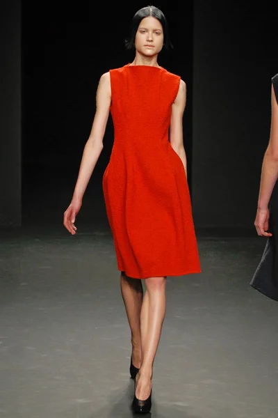 Look 8